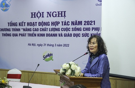   Bà Trương Thị Thu Thủy, Trưởng ban Gia đình – Xã hội  