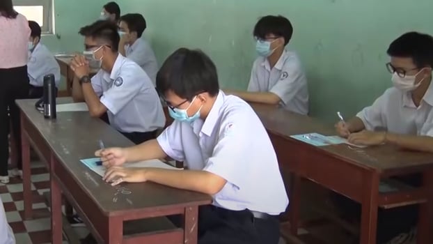 Gợi ý đáp án môn Tiếng Anh vào lớp 10 tỉnh Bình Định năm 2022 nóng nhất 0