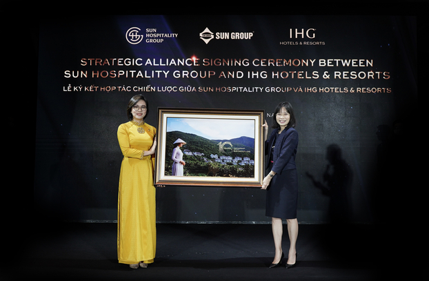   Sun Hospitality Group và IHG Hotels _ Resorts ký kết hợp tác chiến lược, đưa mối quan hệ một thập kỷ lên tầm cao mới  