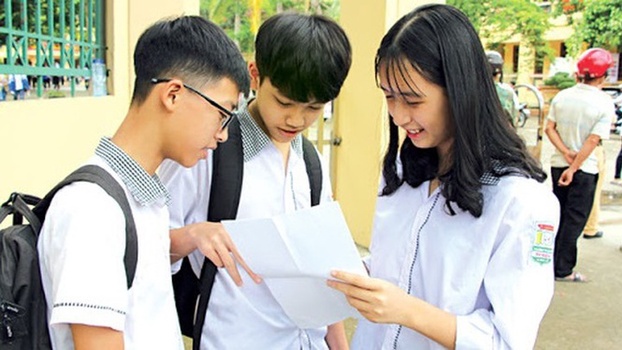   Các thí sinh thi vào lớp 10 tỉnh Phú Thọ sắp biết điểm chuẩn vào lớp 10.  