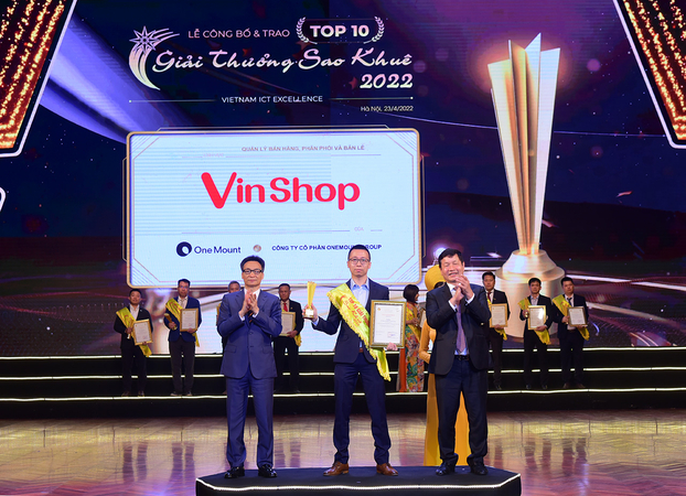   VinShop được đánh giá đang đưa công nghệ thay đổi mô hình bán lẻ truyền thống.  