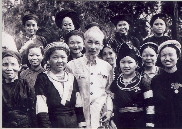 Tư tưởng Hồ Chí Minh về vai trò của phụ nữ và giải phóng phụ nữ 0