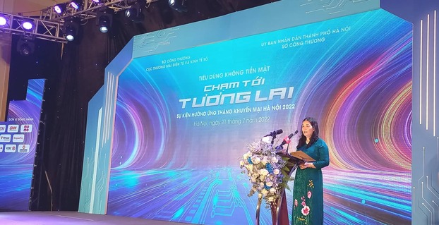  Bà Trần Thị Phương Lan, Quyền Giám đốc Sở Công Thương Hà Nội  