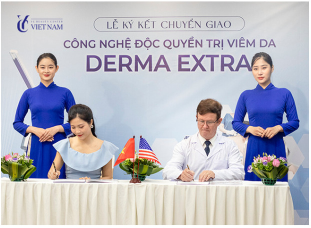 Lễ ký kết chuyển giao công nghệ độc quyền trị viêm da Derma Extra