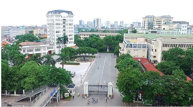 Đại học Quốc gia Hà Nội là 1 trong 5 Đại học ở Việt Nam.