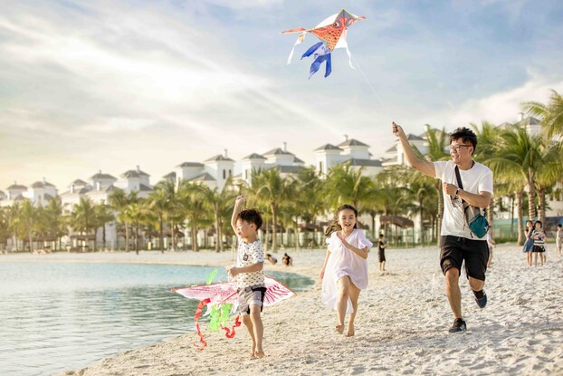 Những ngày hè rực rỡ bên bờ biển giống như đi nghỉ dưỡng tại đảo ngọc Nha Trang, Phú Quốc
