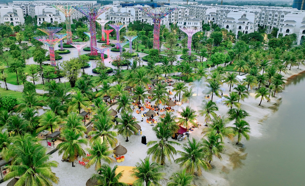 Các trường học ở Vinhomes Grand Park đạt thêm điểm cộng nhờ môi trường thân thiện, trong lành khi được bao bọc giữa “lá phổi xanh” rộng lớn.