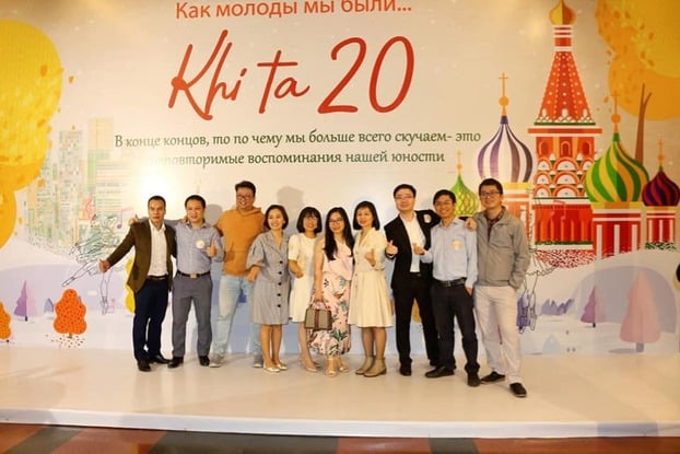 Những người bạn rất lâu không gặp...
