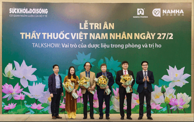 Công ty Dược phẩm Nam Hà và báo Sức khỏe & Đời sống tri ân các lương y nhân dịp 27/2.
