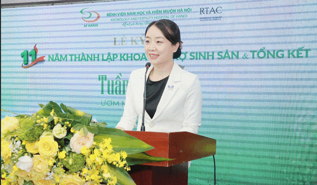 Ths.Bs Lê Thị Thu Hiền - Giám đốc chuyên môn bệnh viện phát biểu khai mạc chương trình.