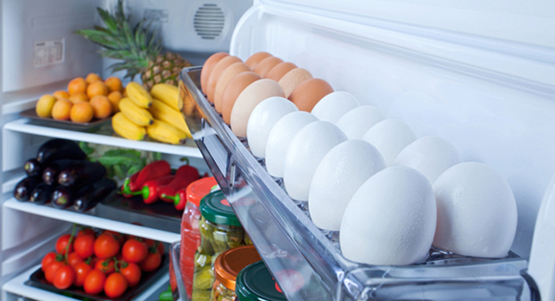 Không nên để trứng trong cánh tủ lạnh.