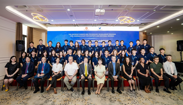  Các sinh viên, học giả Việt Nam xuất sắc nhận Học bổng KHCN Vingroup 2023