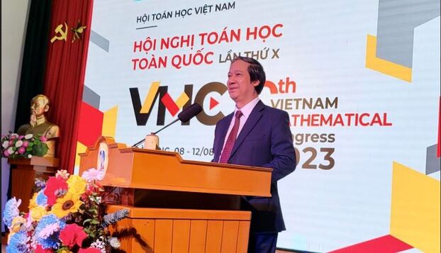 Bộ trưởng Nguyễn Kim Sơn nhấn mạnh vai trò của Toán học.