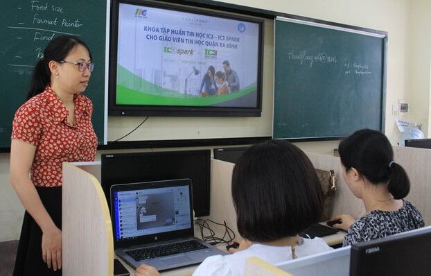 Phòng GD&ĐT quận Ba Đình phối hợp để dạy Tin học quốc tế IC3 Spark và IC3 cho học sinh.