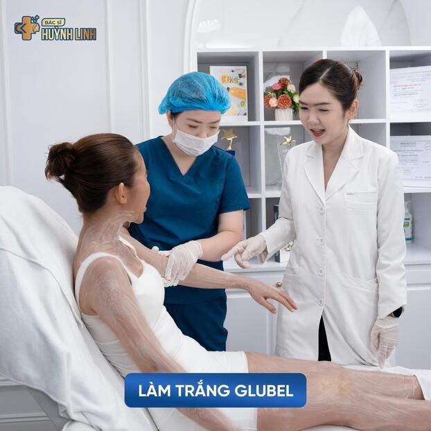 Bác sĩ Huỳnh Anh sử ứng dụng công nghệ làm trắng Glubel