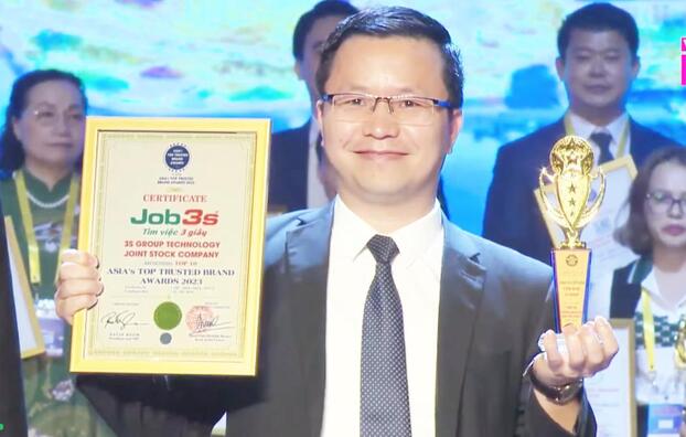 CEO Tony Vũ - nhà sáng lập Job3s, nền tảng tuyển dụng và tìm việc làm miễn phí ứng dụng công nghệ AI toàn diện