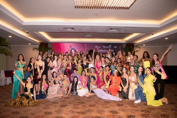 Dàn thí sinh Miss Grand International 2023 đến TP.HCM.