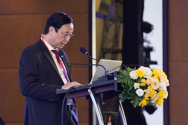 GS.TS Nguyễn Thanh Liêm, Viện trưởng Viện Nghiên cứu tế bào gốc và công nghệ Gen Vinmec cho biết: Việc ứng dụng thành công liệu pháp CAR-T tại Vinmec đang mở ra cơ hội sống cho bệnh nhân ung thư bạch cầu cấp hoặc ung thư hạch không đáp ứng với các phác đồ điều trị thường quy.