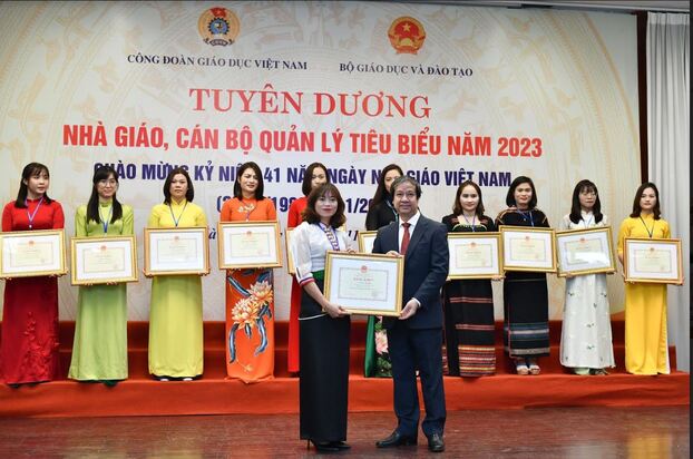 Bộ GD&ĐT tuyên dương nhà giáo, cán bộ quản lý tiêu biểu năm 2023.