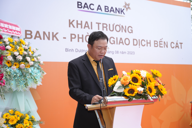 Ông Nguyễn Đình Thắng, Giám đốc Chi nhánh Bình dương phát biểu tại lễ khai trương
