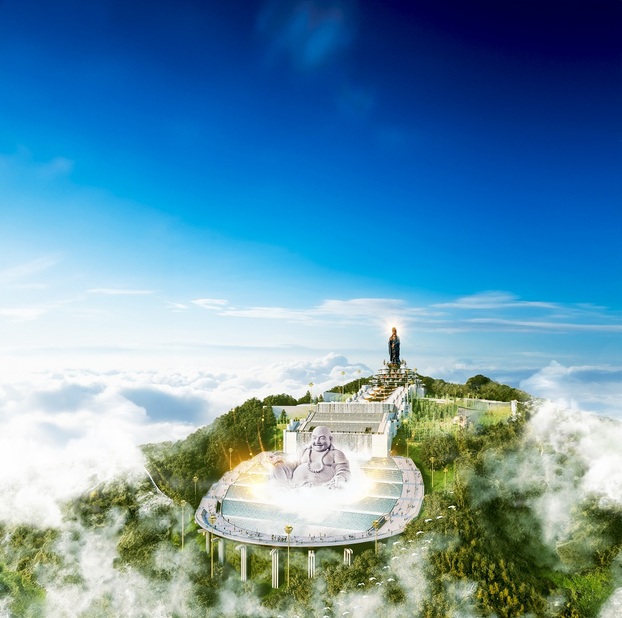Tôn tượng Di Lặc Bồ Tát trên đỉnh núi Bà Đen. Ảnh: Sun World Ba Den Mountain