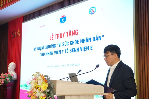 TS Nguyễn Công Hựu hi vọng Bệnh viện E sớm phấn đấu thực hiện thành công ca ghép tạng trong thời gian tới.