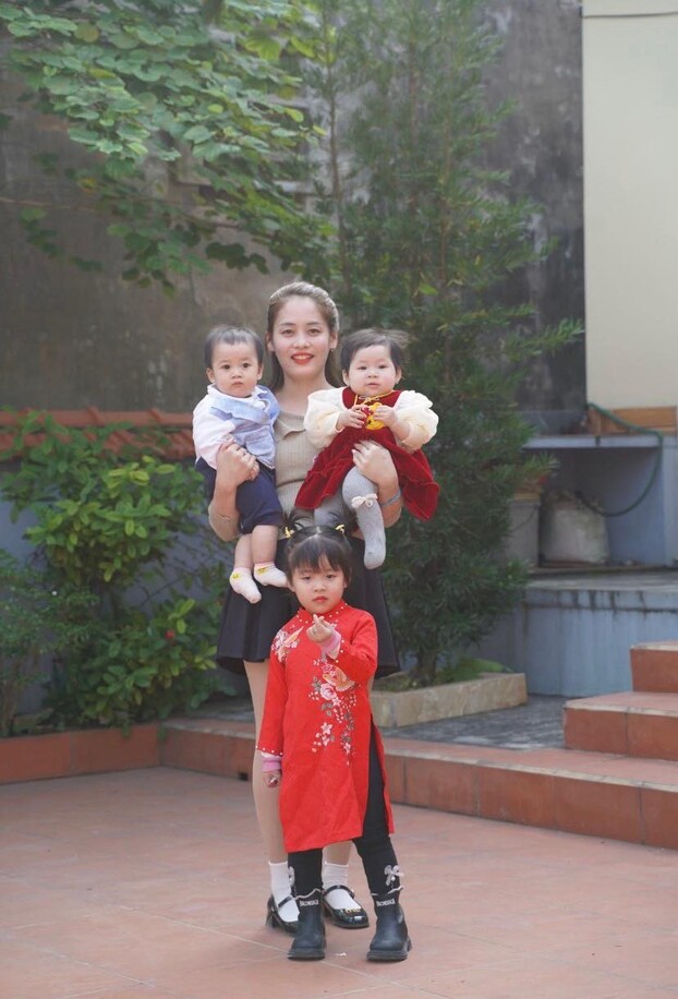 Vợ chồng chị Nhung thành công IVF lần 2, đón cặp sinh đôi (một trai một gái) vào năm 2023