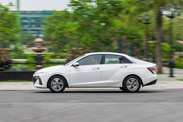 Hyundai Accent All New - 11