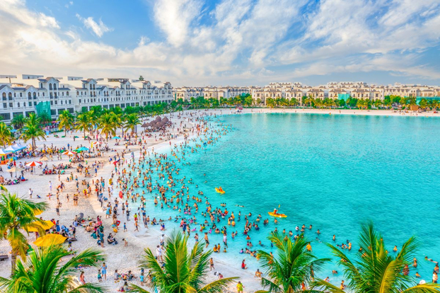 Lượng du khách tới Grand World hứa hẹn lập kỷ lục mới khi mùa nghỉ dưỡng biển ở Ocean City đang ngày càng sôi động