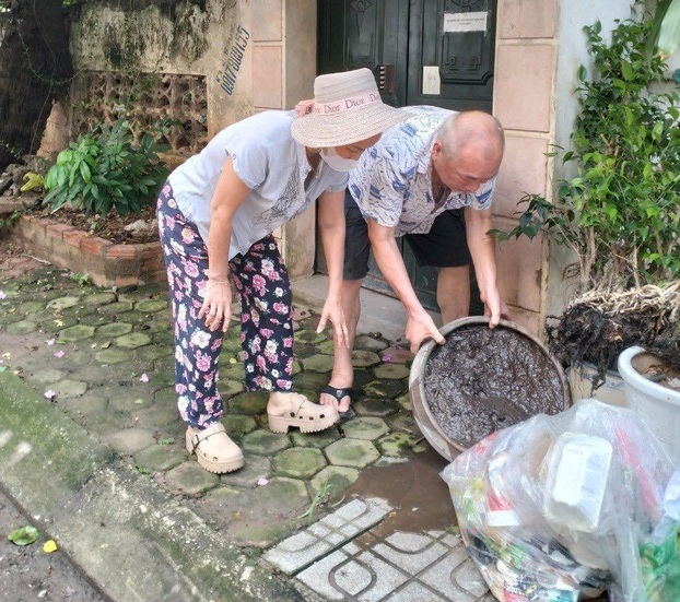 Ngành y tế đã có nhiều hoạt động vận động người dân vệ sinh môi trường để phòng chống dịch bệnh