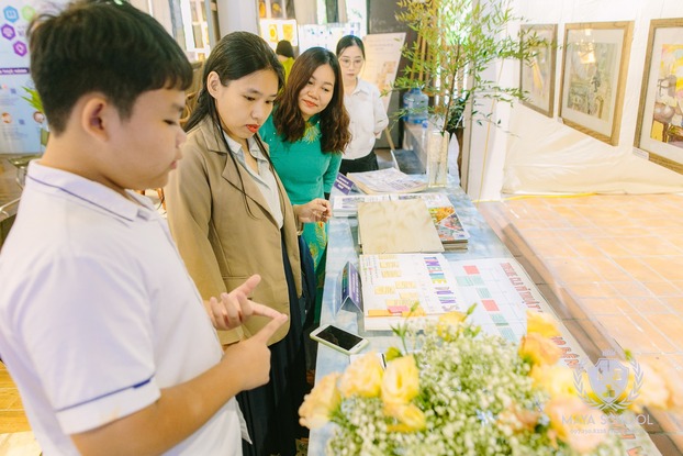 Học qua dự án ở Maya School đáp ứng yêu cầu của việc đào tạo thế hệ trẻ trở thành các công dân toàn cầu.