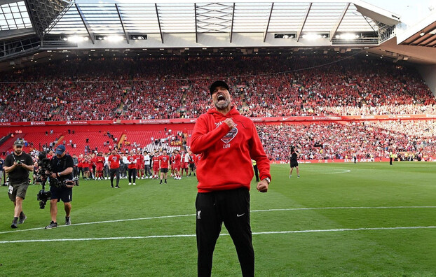 Jurgen Klopp chia tay Liverpool sau 9 năm gắn bó.