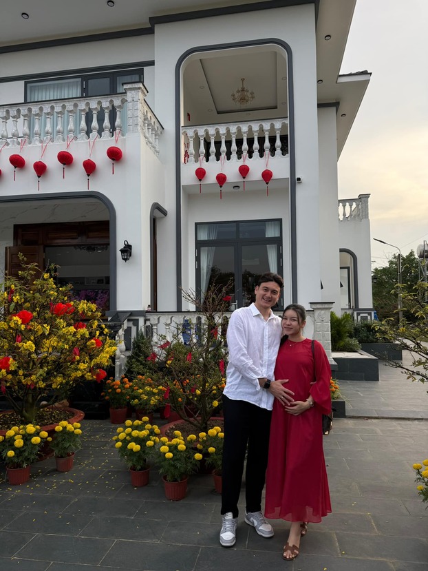 Gia đình thủ môn Đặng Văn Lâm