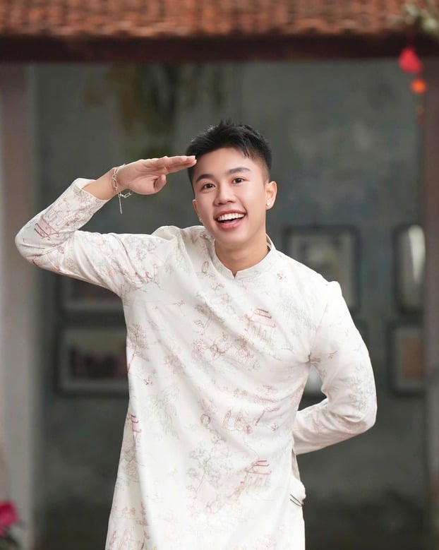 Nam diễn viên sinh năm 2001 muốn truyền tải cảm xúc thật đến khán giả.