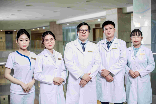 Đội ngũ y bác sỹ tại Trung tâm Miễn dịch - Dị ứng Lâm sàng Vinmec Times City