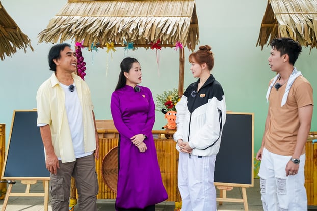 Hari Won được khen kéo tay khi làm bánh bột lọc Huế.