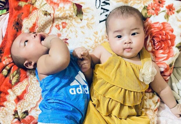 Hai thiên thần bé nhỏ của gia đình anh Ba chị H Dla Buôn Ya.