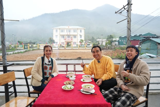 Thu Hả Ceri bỏ lỡ một số hoạt động cùng dàn nghệ sĩ 