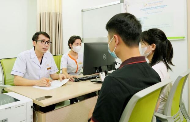 ThS.BS Đinh Hữu Việt - Trưởng khoa Nam học chia sẻ thông tin về kỹ thuật Micro TESE.