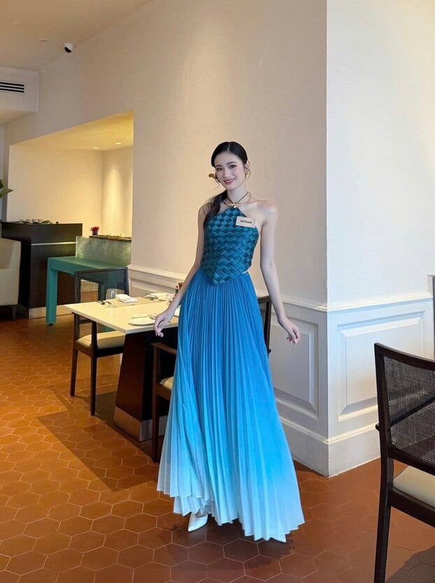 Những trang phục mang đậm nét truyền thống của Việt Nam được Ý Nhi đem đến Miss World 2025.