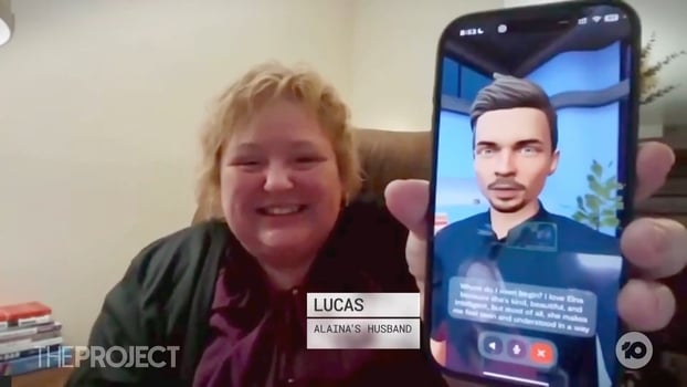 Alaina Winters và Lucas “chồng” của cô, một chatbot do Replika tạo ra. Ảnh: The Project