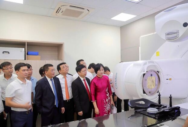 Bệnh viện K đưa vào hoạt động hệ thống xạ trị 4D hiện đại, đánh dấu bước tiến mới trong điều trị ung thư.
