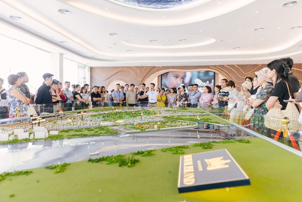Vinhomes Royal Island là điểm đến hàng đầu của nhiều khách hàng và nhà đầu tư