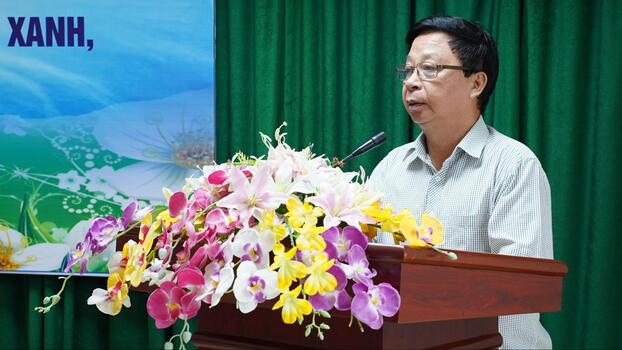 Ông Nguyễn Mạnh Quỳnh, Phó Chủ tịch Hội Sinh vật cảnh Việt Nam phát biểu tại Hội thảo