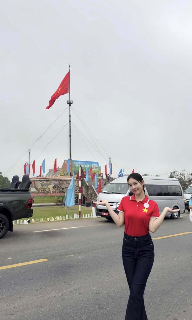 tran-ngoc-chau-anh-hoa-hau-viet-nam-1