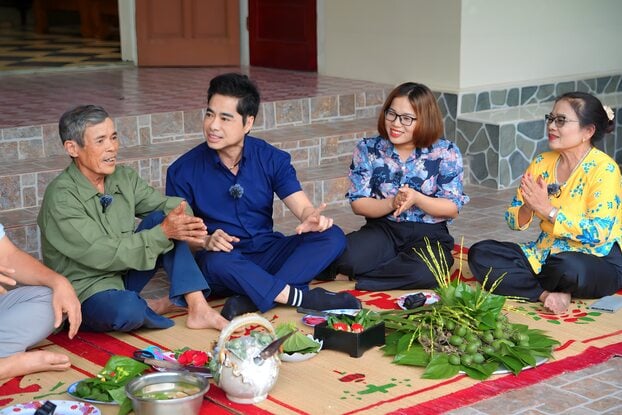 Một vài khoảnh khắc của danh ca Ngọc Sơn khi tham gia 