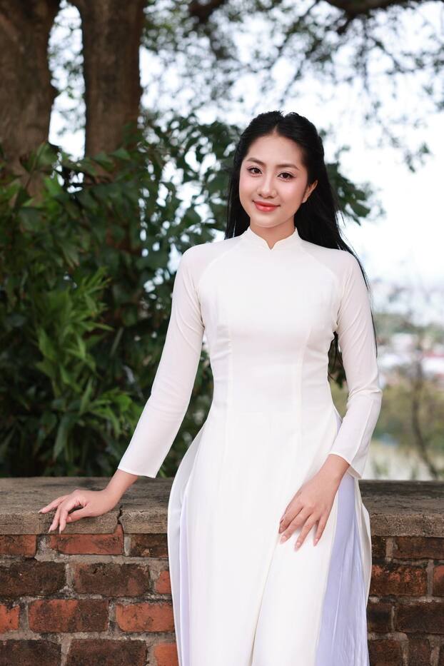 Nhan sắc đời thường của Hoa hậu Hà Trúc Linh.