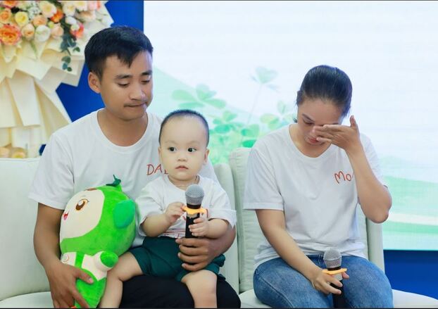 Chị Chính xúc động nhớ lại hành trình đã trải qua...