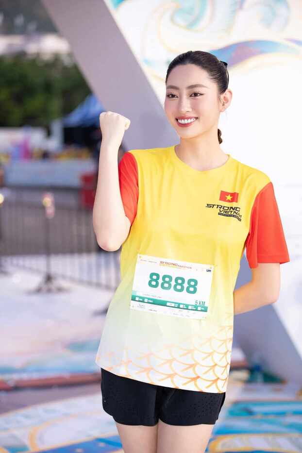 Hoa hậu Lương Thùy Linh