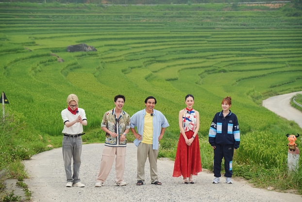 Dàn cast của chương trình 